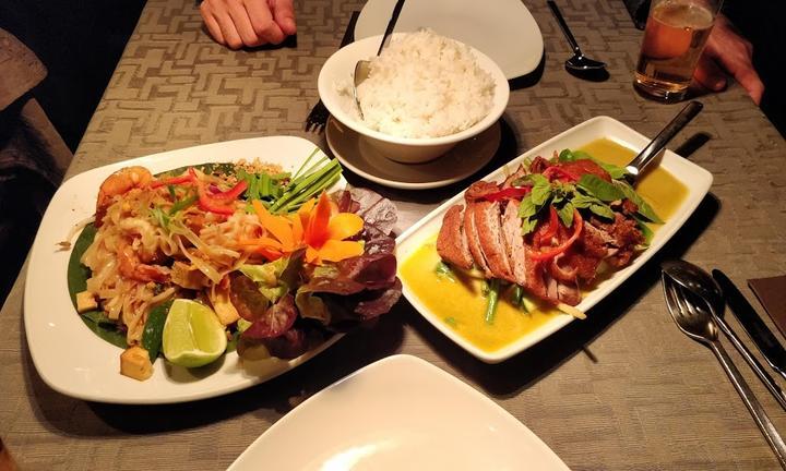 Yum - Thai Kitchen & Bar